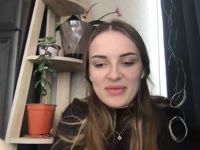 I am a sensual young girl
I have large, charming black lips, accurate eyebrows and bright green eyes with a mischievous, charming look.