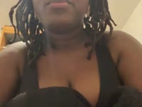 Young girl that like showing her sexyness to stranger, i love the idea of making them horny by seeing me ,I have taboo, verry open minded