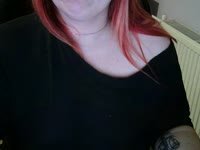 I am a girl with curves and I want to give you a show