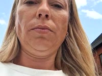 hoi ik ben Fleurtje 35j uit belgie, ik ben meid die houd van geile sex voor de cam je kan zowel appart met me cammen , alsook op vraag als duoik hou enorm van uitdagende sexy lingerie en toon deze met plezier voor jou in een geile striptease dancekom alvast mee genieten ....denk jij dat je het aankan om met mij te komen chatten? i