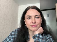 I love men and their potential, I appreciate sincerity and believe in happiness) I will be happy to chat in my space on all topics and without a topic