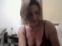 Elegant, feminine and a bit mysterious...
I like conversations that start with a smile and gradually become more interesting. I prefer subtle seduction, glances, words and that little tension that makes you want to discover more. I don
