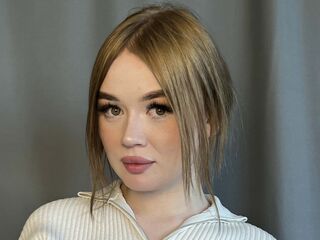 camslut masturbating BevGreff