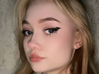 live strip tease show CecilyBurnard