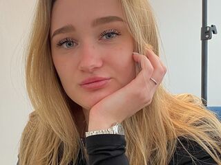free web cam chat CristieBozzone