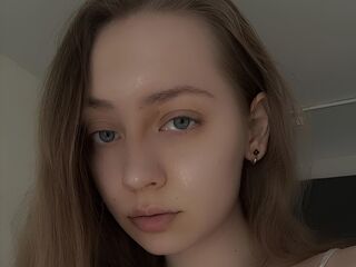 nude webcam girl photo EllieCornfield