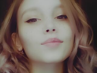 camgirl masturbating with dildo JohanneDelapaz