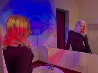 chat room sex webcam show LucilleWiste