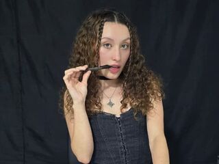 free live chat MarthiAdams