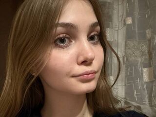 camgirl playing with dildo YiBisher