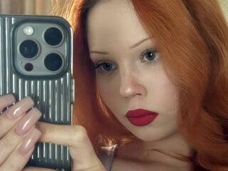 topless webcam girl JulyJensen