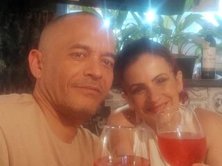 live camgirl sucking cock KarinayAmante