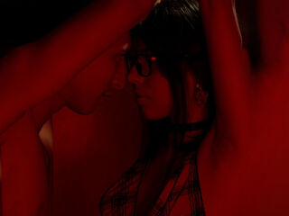 adult couple webcam sex show MakyandTimmy