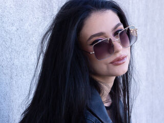 bdsm camgirl live MadelynVelure
