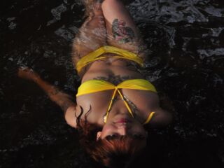 live bdsm camgirl MelissaGirat