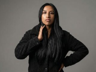 naughty camgirl masturbating with dildo AdaharaBanks