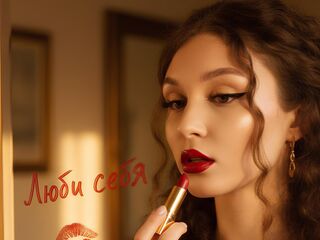 girl showing pussy AgustinaLinder