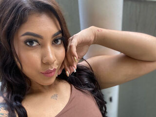 live teaser web cam AlexandraAniston