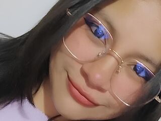 webcamgirl chat room AllisonSmithe