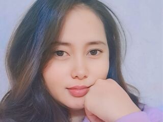 teaser webcam AlmariWilliams