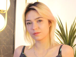 spy webcam AlysiaBennet