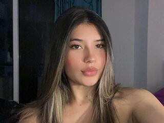cam whore AmberCazzuli