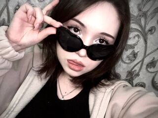 nude gamgirl AminaBaudoin