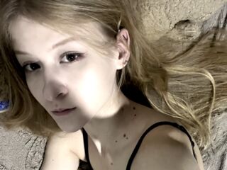 webcam babe chat room AngelaSoft