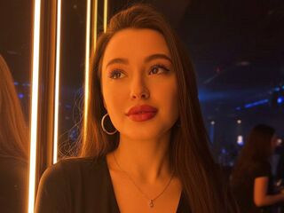 naughty cam girl fingering pussy AriannaEmziah