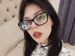 camgirl playing with vibrator ArletteAtkins