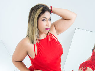 camgirl fingering bald pussy AuroraVirelli