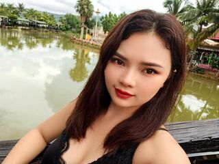 hot live cam BellaElina
