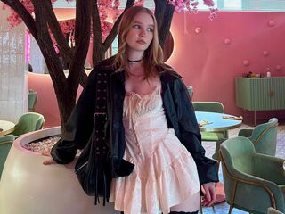 naked cam girl gallery CandiFerretti