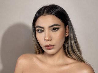 hot cam girl masturbating with sextoy CarolValmont