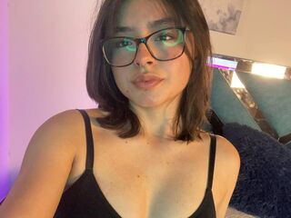 live webcam performer ClaraVidal