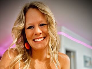 hot webcam show ColoradoWildWife
