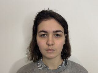 shaved pussy web cam CorinaHariri