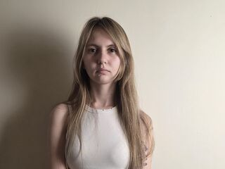 sexy cam girl CrissyLescano