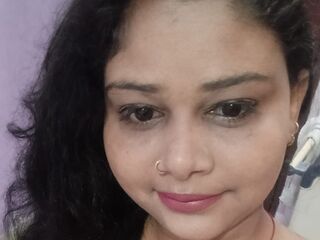 adultcam CurvySoniya