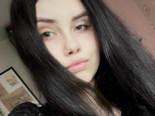 nude CyrstalDuma