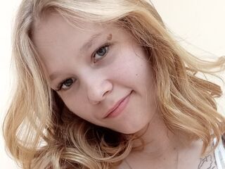 naked camgirl gallery DainePostema