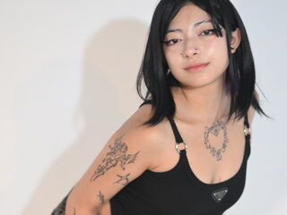 webcamgirl chatroom DarlaKing