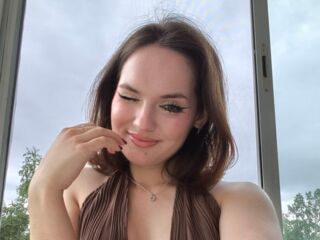 cam girl showing tits DebraBoo