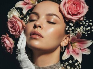 camwhore masturbating with vibrator DelfinaArif