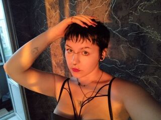 adult liveshow DeniseHalle