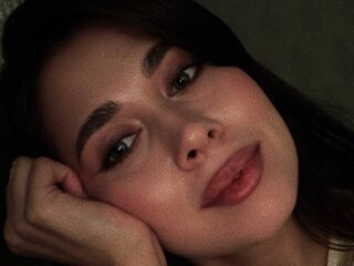 nude camgirl picture DetraAffleck