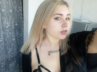 free online chat DinahSalimas