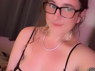naked camgirl masturbating with dildo EffieHamilton