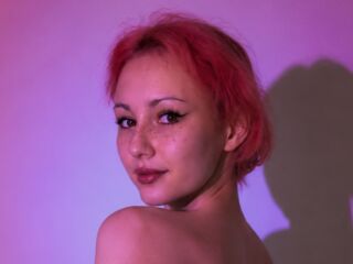 beautiful camgirl ElanaHelfert