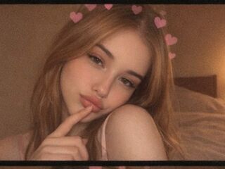 sexchat room ElaraWinslow